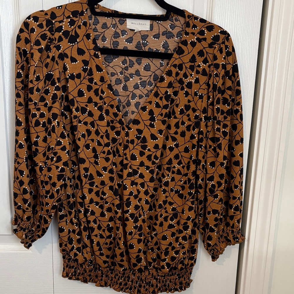 MELLODAY Black and Brown Floral Blouse